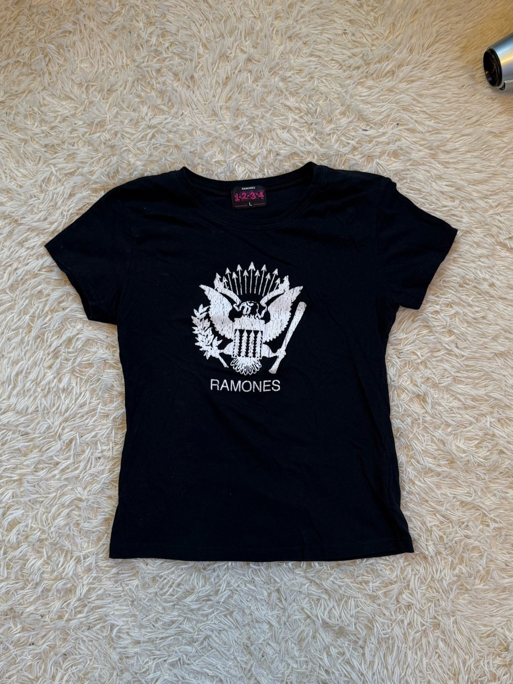 ramones graphic tee